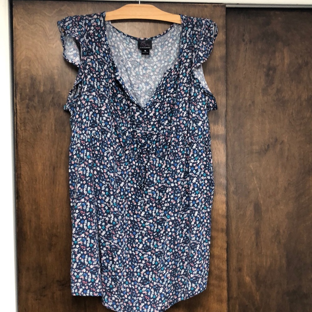 Floral Flutter Sleeve Maternity Top